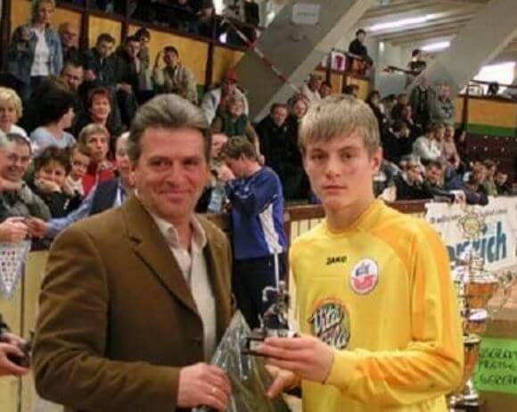 Roland Kroos with his son Toni Kroos.